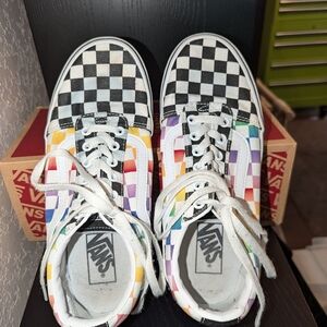 Ladies Vans, size 8.5, only worn 2-3 times.